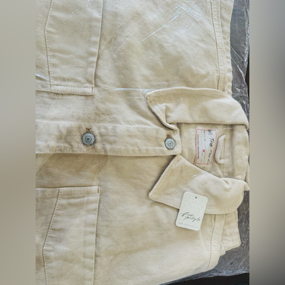 SOLD OUT - Picture 6 of 10